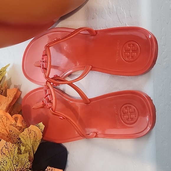 OPEN TO OFFERS Preloved Tory burch sandals - Picture 3 of 8